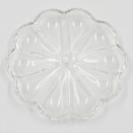 PLATILLO DE VIDRIO TRANSPARENTE 8 CM CON AGUJERO CENTRAL.