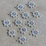 COLGANTE STRASS AZUL SILVER DOBLE AGARRE x 12 UNIDADES(20mm x 14mm APROX.).
