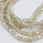 CRISTAL DE ROCA CUBO 4MM.
 X 1 TIRA.
KA #72 - Imagen 2