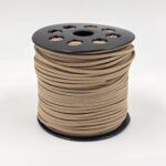 ROLLO GAMUZA  AVELLANA 2.5 MM X 100 YARDAS. (13-1-1 A031)