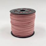 ROLLO GAMUZA  ROSA
2.5 MM X 100 YARDAS. 
(13-1-1 A070)
