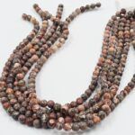 PIEDRA NATURAL JASPE LEOPARDO.  CM BOLITA 6MM X UNA TIRA 38 CM.(EMA 22-10)