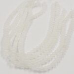 PIEDRA NATURAL CUARZO BLANCO BOLITA 6MM X UNA TIRA 38 CM.(EMA 22-9)