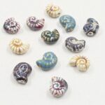 DIJE DE CERAMICA CARACOL 18*14MM.
X TIRA 15 UNIDADES SURTIDAS.
EMA 10-11 - Imagen 2