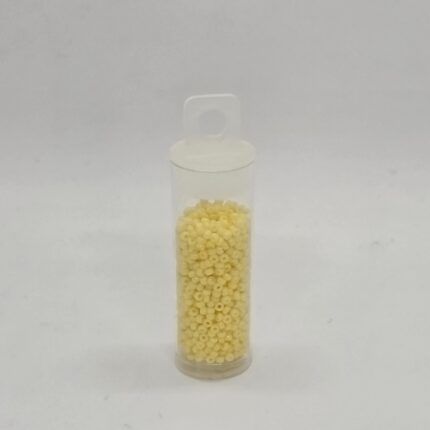MIYUKI VIDRIO 11/0 AMARILLO OPACO.
TUBO CON 10 GRS MIYUKI. 
(EMA 14-1/4451)